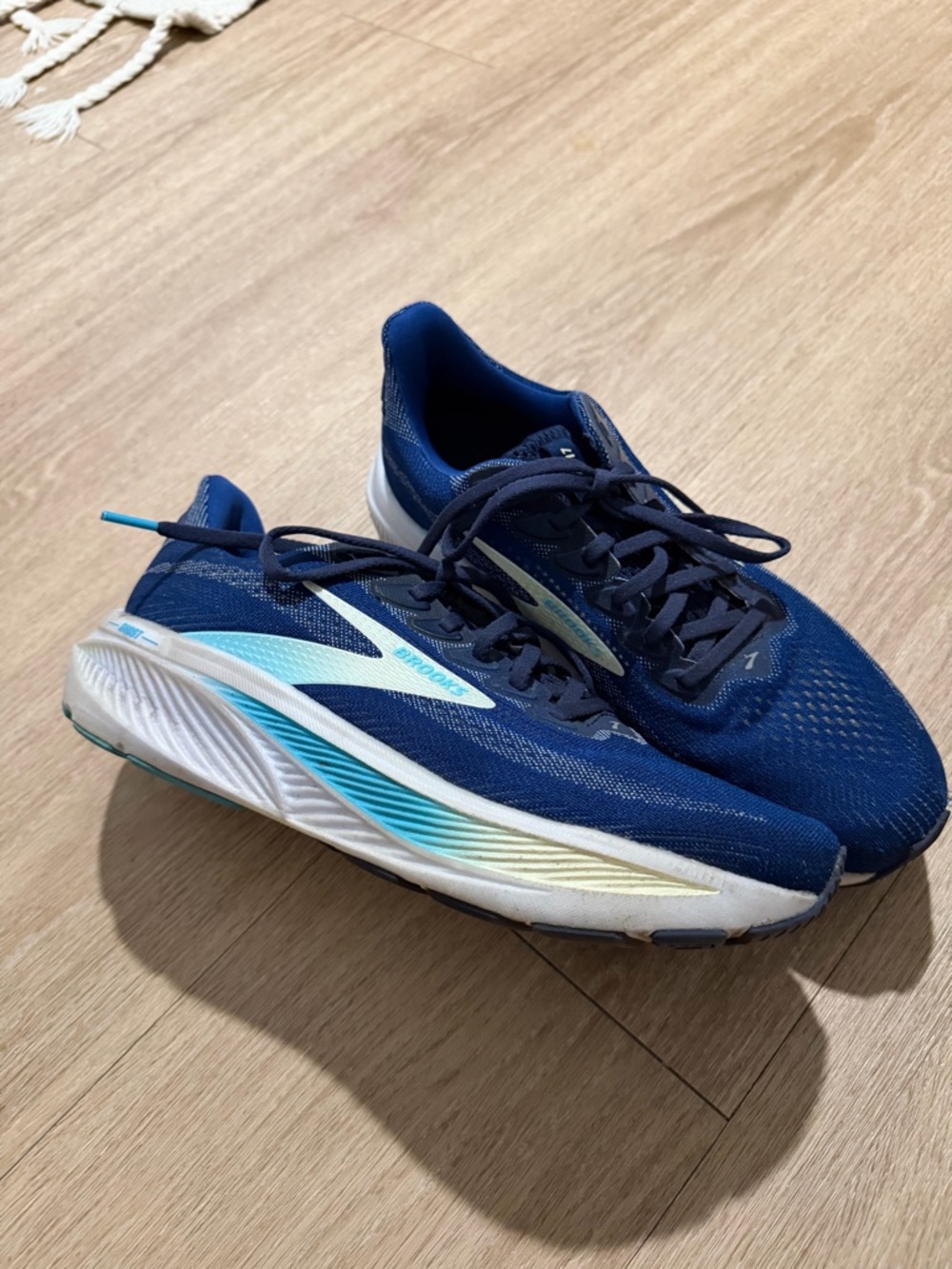 Brooks Ghost 17 - Picture 3 of 6